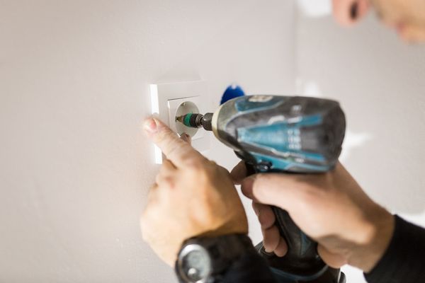 elektriker randers el-service vægstik stikkontakt montering
